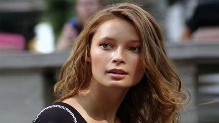 Retouching service example